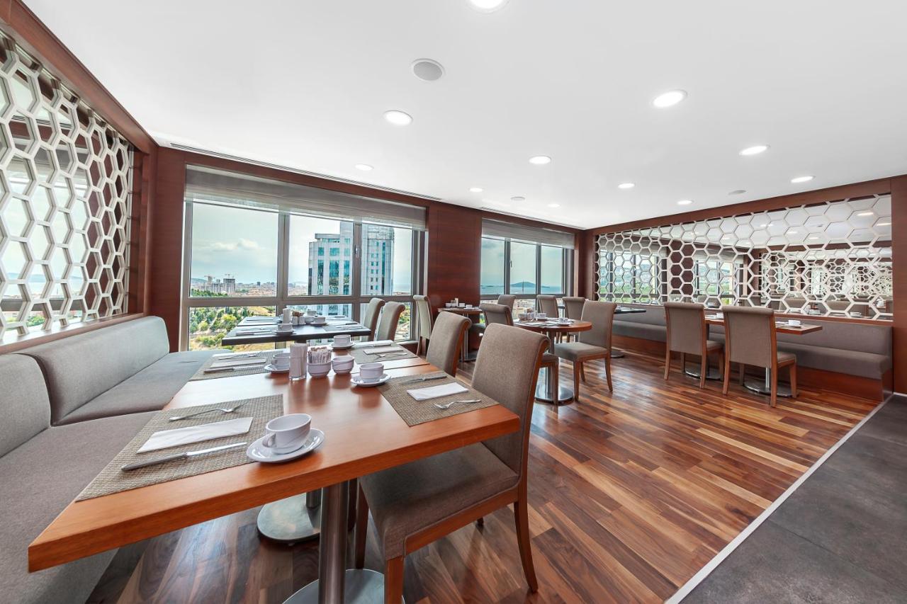 เดเดแมน บอสตันชี อิสตันบูล โฮเต็ล แอนด์ คอนเวนชั่น Hotel ภายนอก รูปภาพ The restaurant
