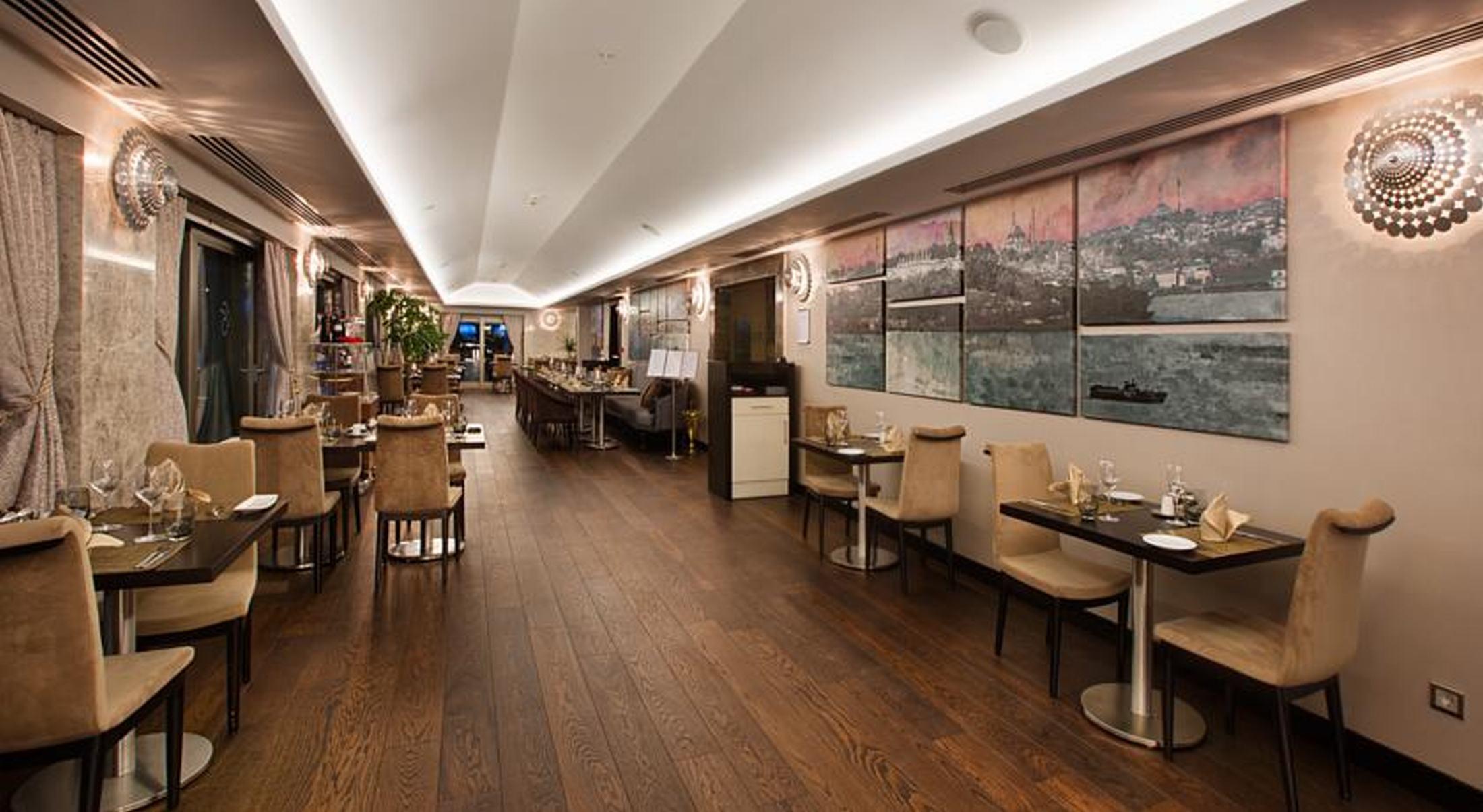 เดเดแมน บอสตันชี อิสตันบูล โฮเต็ล แอนด์ คอนเวนชั่น Hotel ภายนอก รูปภาพ The restaurant