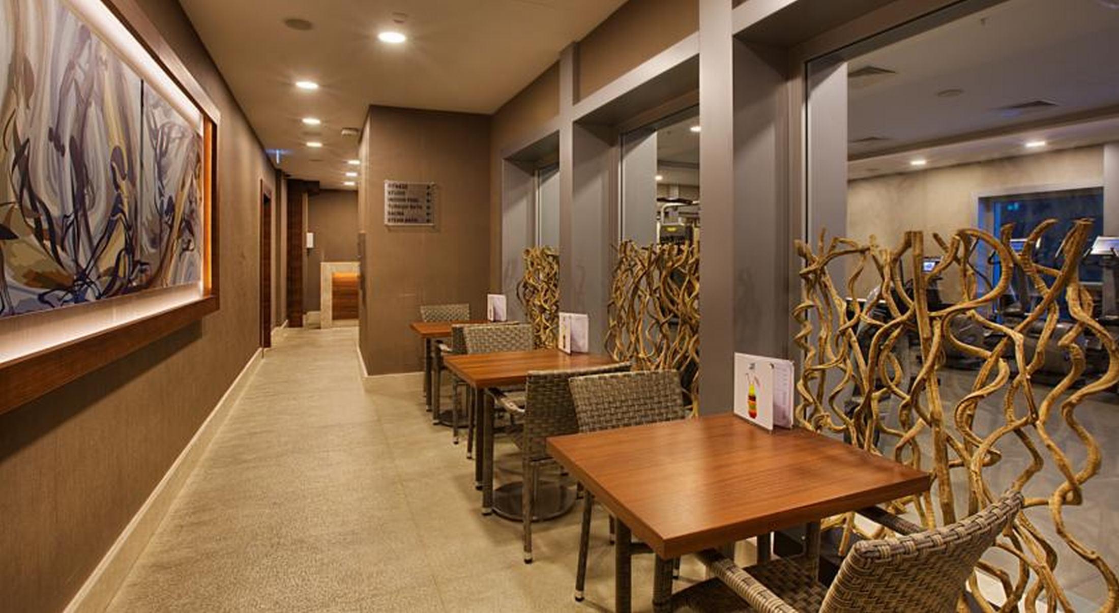 เดเดแมน บอสตันชี อิสตันบูล โฮเต็ล แอนด์ คอนเวนชั่น Hotel ภายนอก รูปภาพ The lounge at the airport