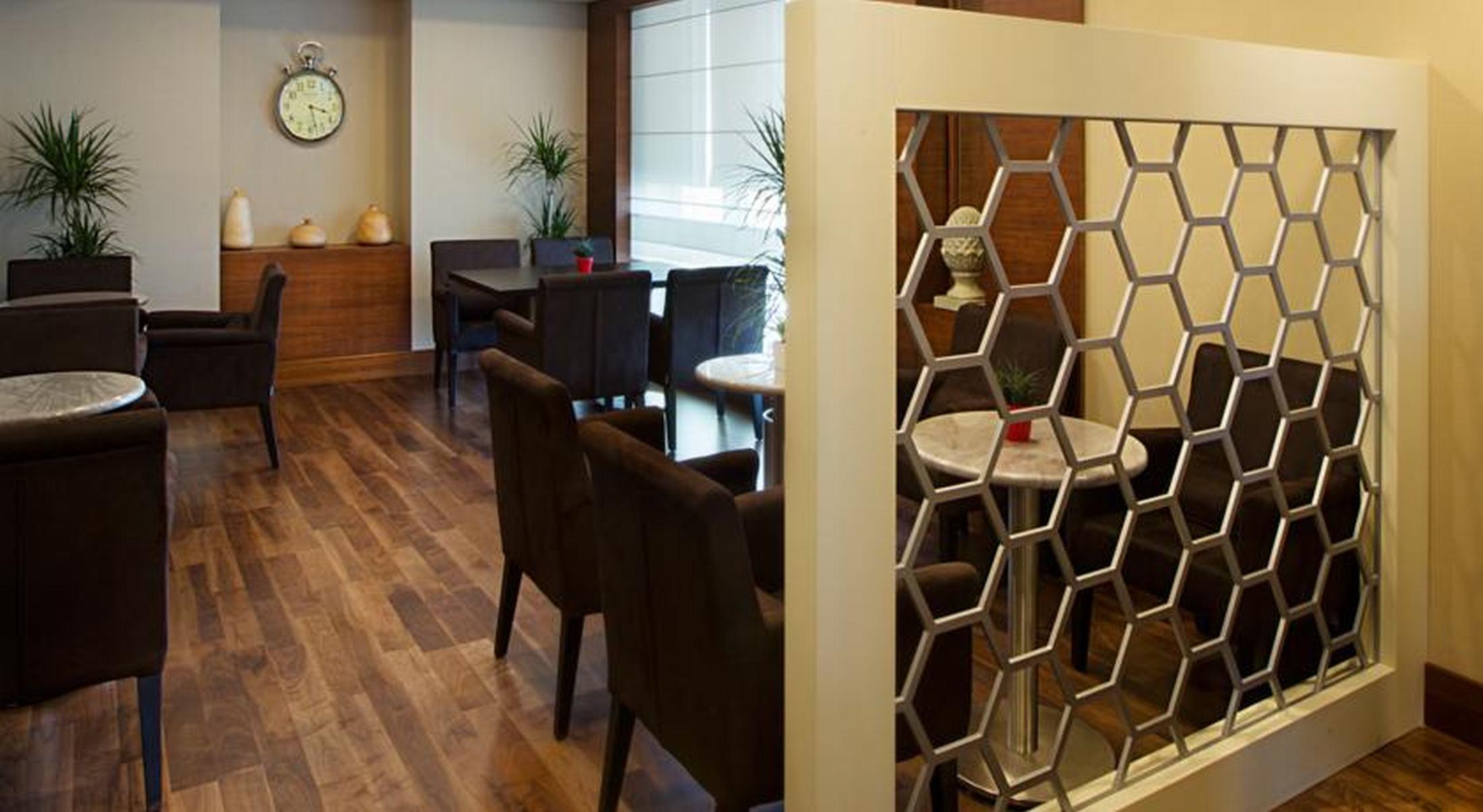เดเดแมน บอสตันชี อิสตันบูล โฮเต็ล แอนด์ คอนเวนชั่น Hotel ภายนอก รูปภาพ The interior of the lounge